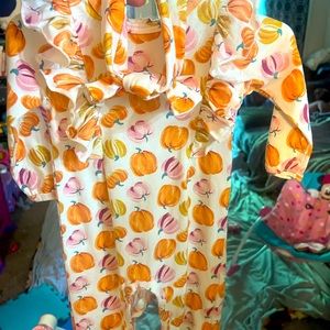 Pumpkin romper